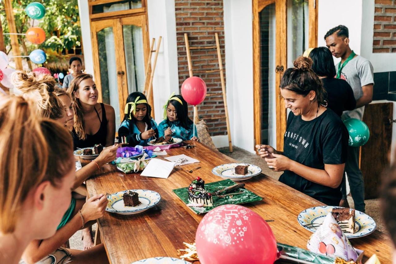 Batu Bambu Hotel Kuta  Buitenkant foto